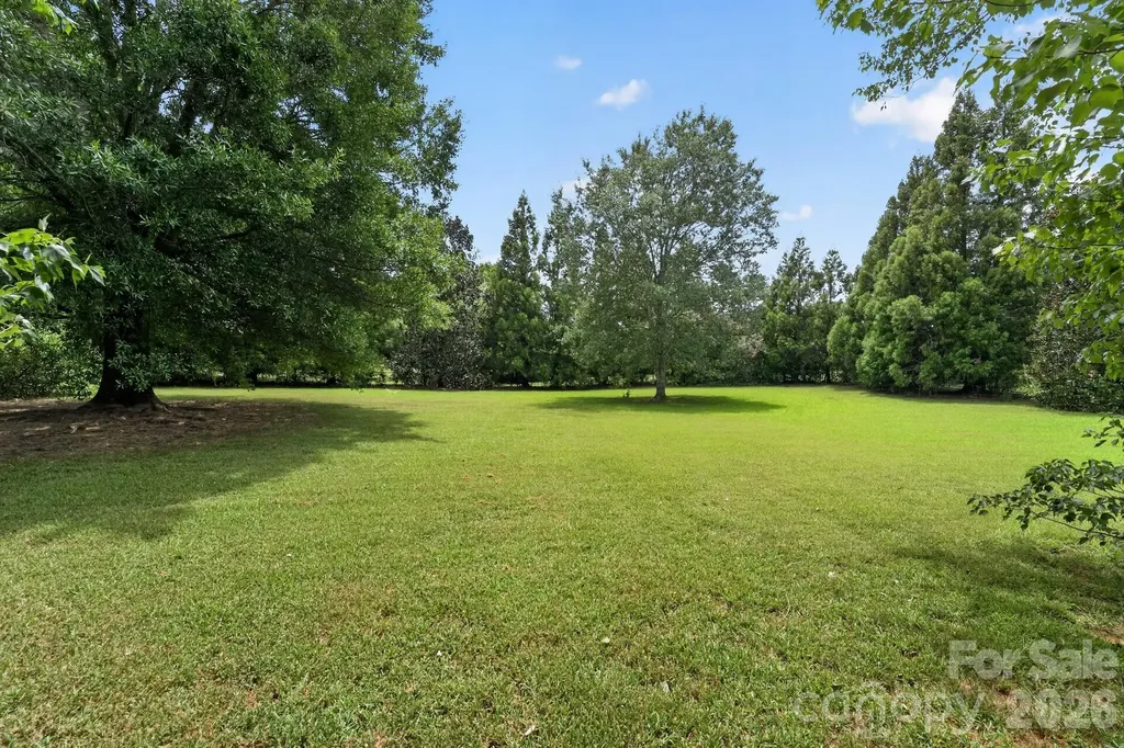 105 Castlestone Lane Matthews NC 28104