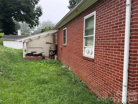 77 Maple Road Spruce Pine NC 28777