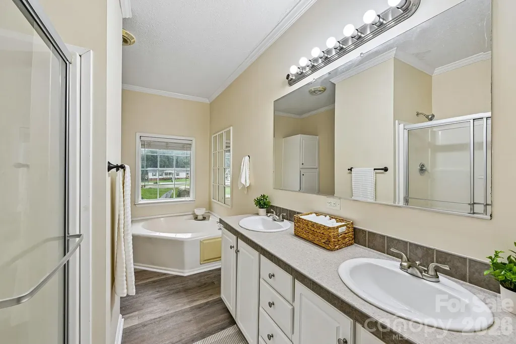 108 Grand Acres Lane Maiden NC 28650