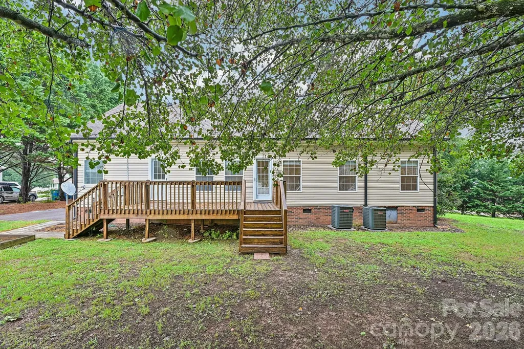 108 Grand Acres Lane Maiden NC 28650