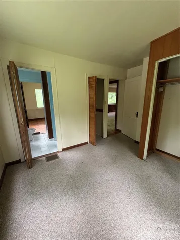 912 Halstead Boulevard Hendersonville NC 28791