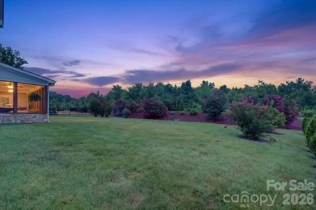 10515 Sweethaven Lane Harrisburg NC 28075