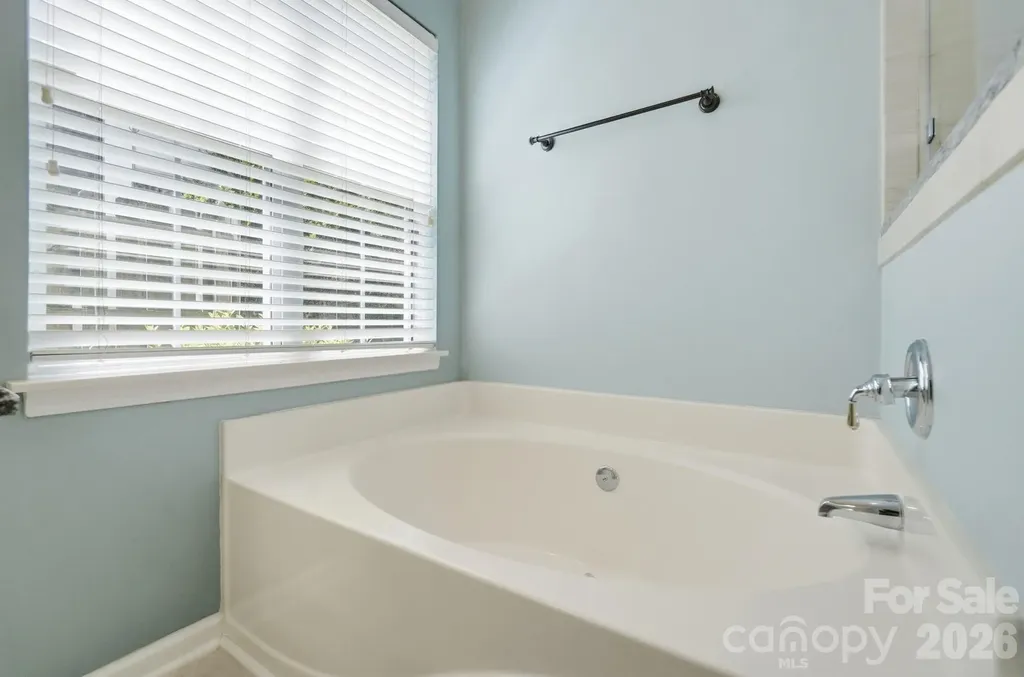 7015 Lenhart Drive Charlotte NC 28226