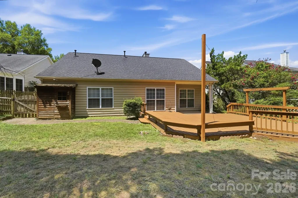 7015 Lenhart Drive Charlotte NC 28226