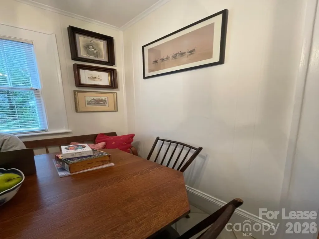 218 Circle Avenue Charlotte NC 28207