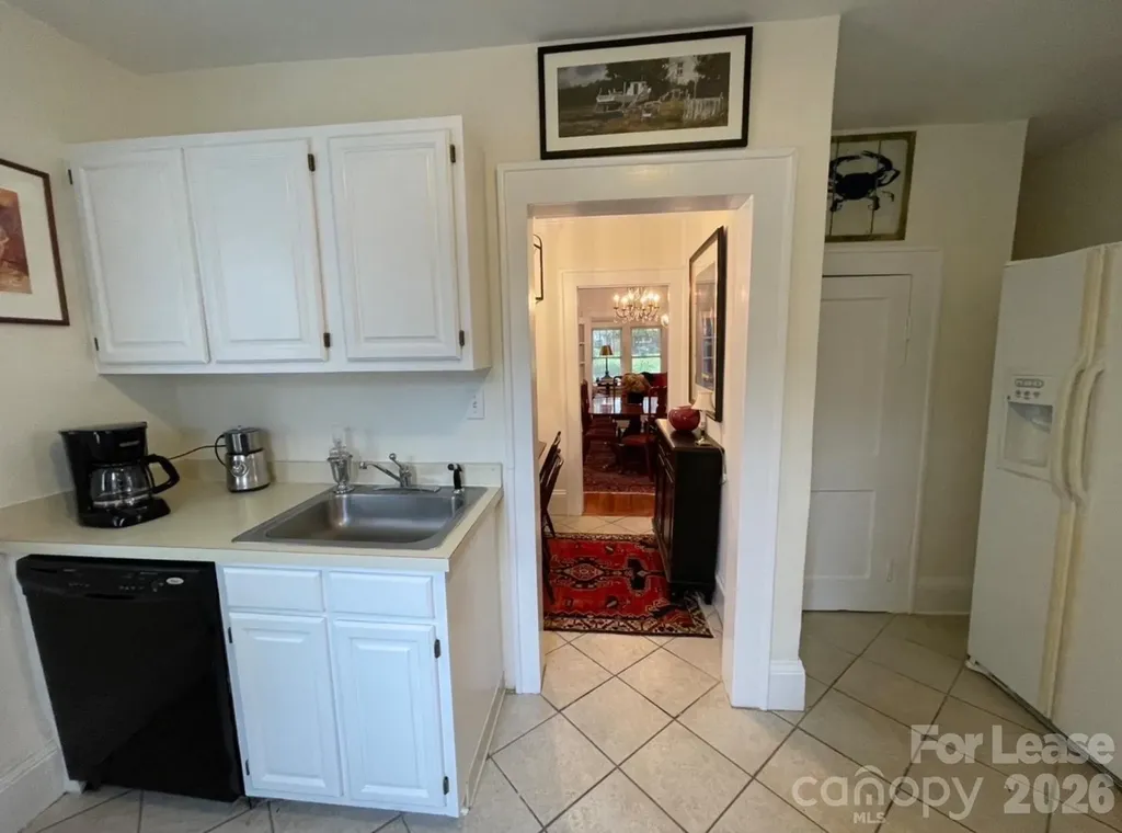 218 Circle Avenue Charlotte NC 28207