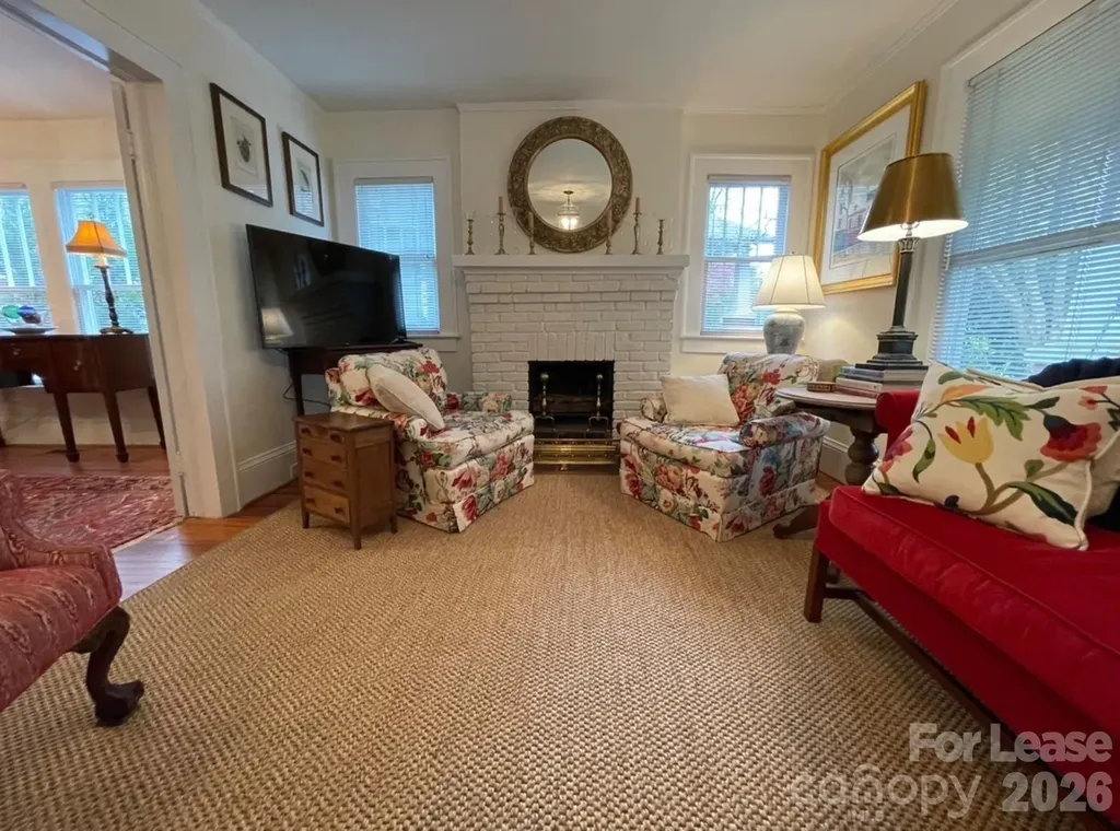 218 Circle Avenue Charlotte NC 28207