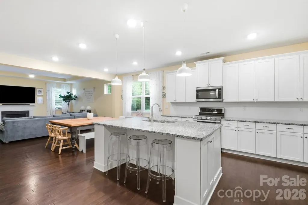 11504 Vista Ridge Court Midland NC 28107