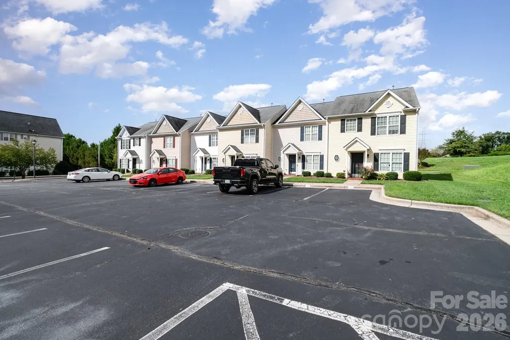 3707 Spanish Peak Drive High Point NC 27265