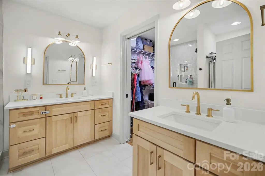 3633 Conway Avenue Charlotte NC 28209