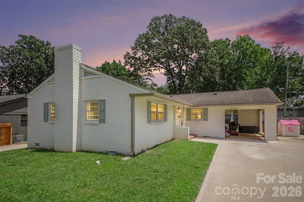3633 Conway Avenue Charlotte NC 28209