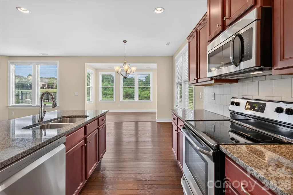 127 Johnson Manor Street Mooresville NC 28115
