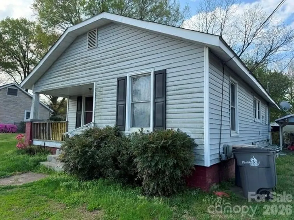 1506 Moose Road Kannapolis NC 28083
