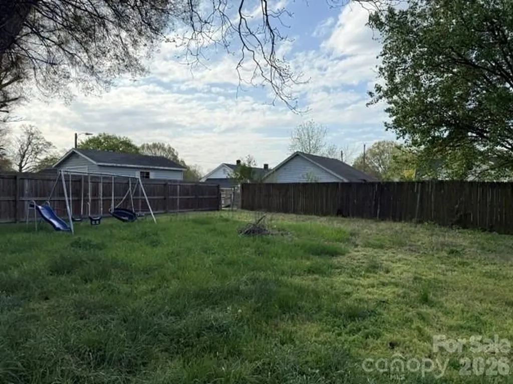 1506 Moose Road Kannapolis NC 28083