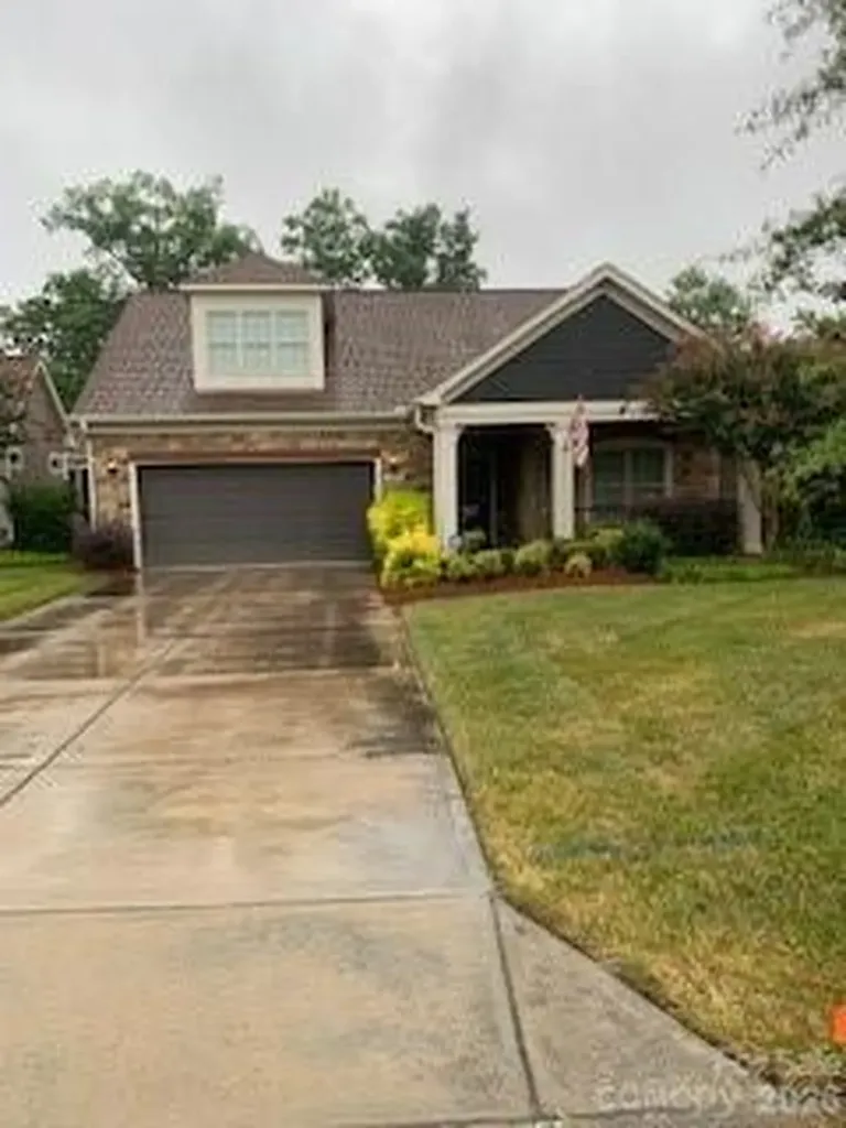 1140 Avalon Place Maysville NC 28104