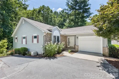 100 Titleist Way Hendersonville NC 28739