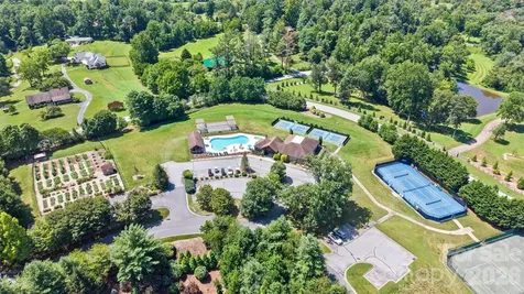 100 Titleist Way Hendersonville NC 28739