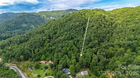 150 Freeman Knolls Drive Hendersonville NC 28792