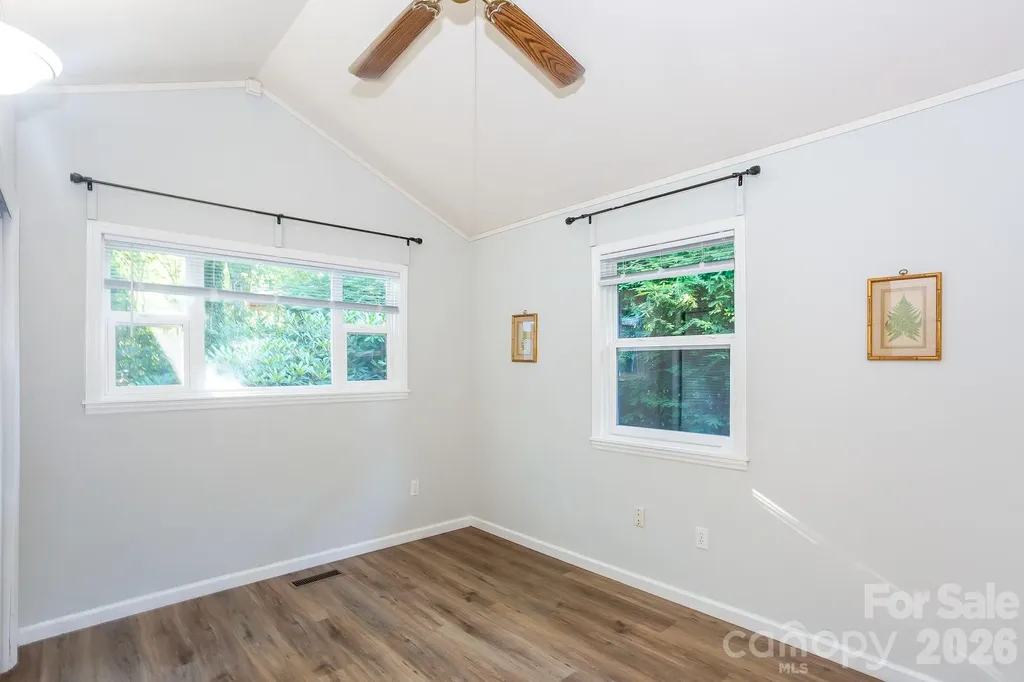 261 Black Pine Road Newland NC 28657