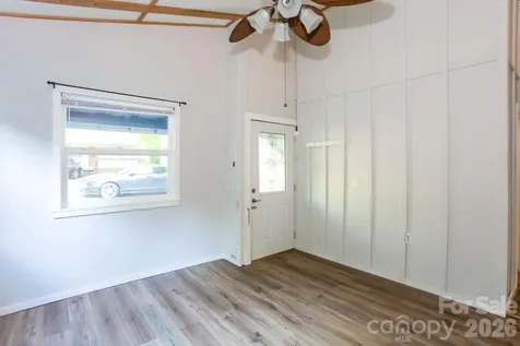 261 Black Pine Road Newland NC 28657