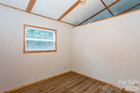 261 Black Pine Road Newland NC 28657