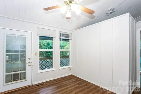 261 Black Pine Road Newland NC 28657