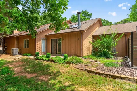 1736 12th Street NE Hickory NC 28601