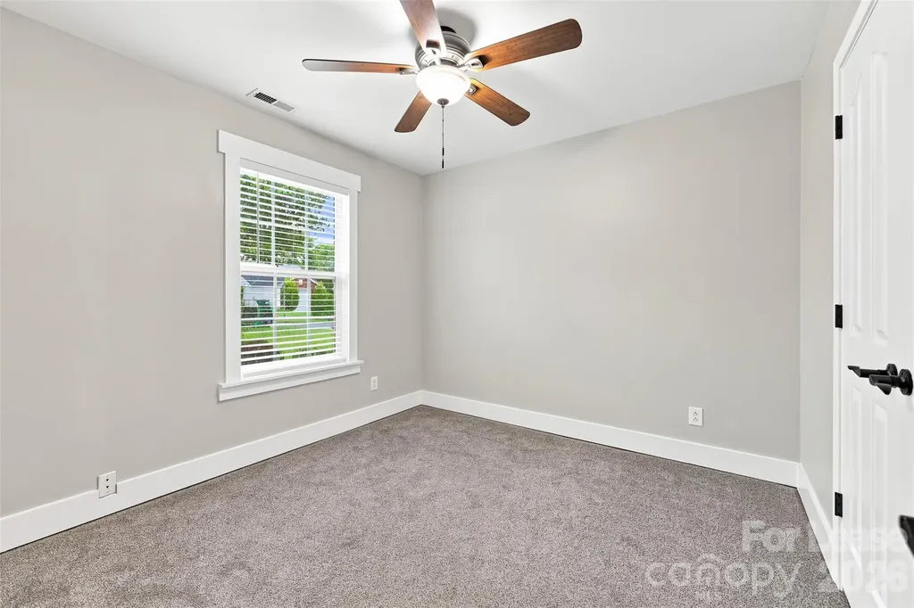 5519 Mt Mansfield Road Charlotte NC 28278