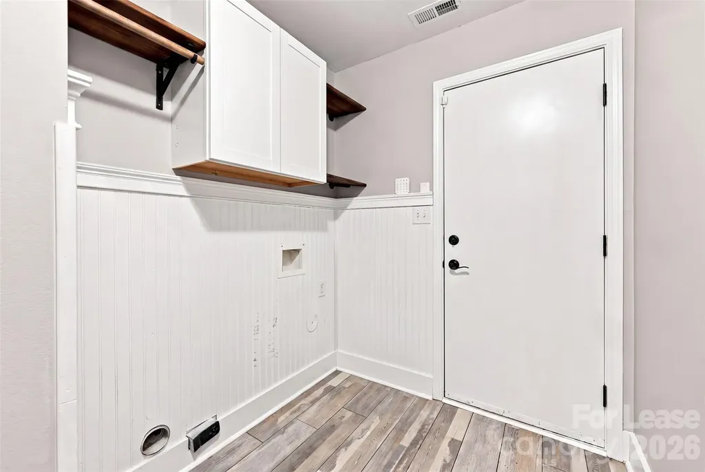 5519 Mt Mansfield Road Charlotte NC 28278