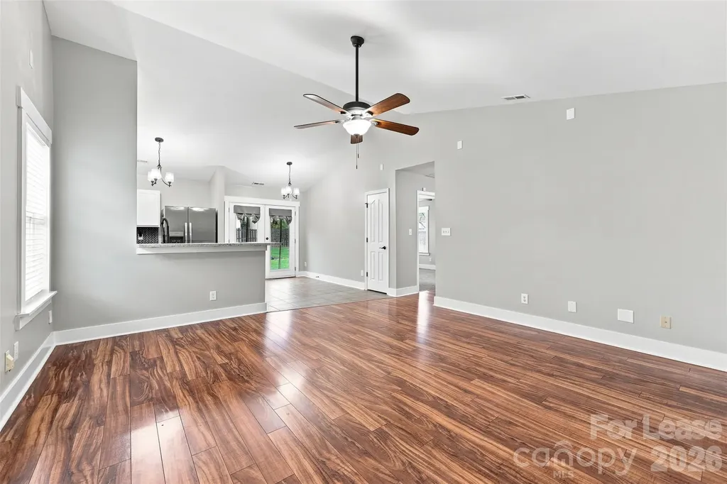 5519 Mt Mansfield Road Charlotte NC 28278