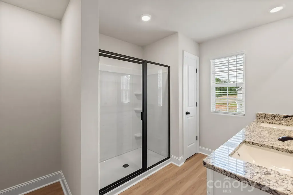 8118 Cravat Court Charlotte NC 28215
