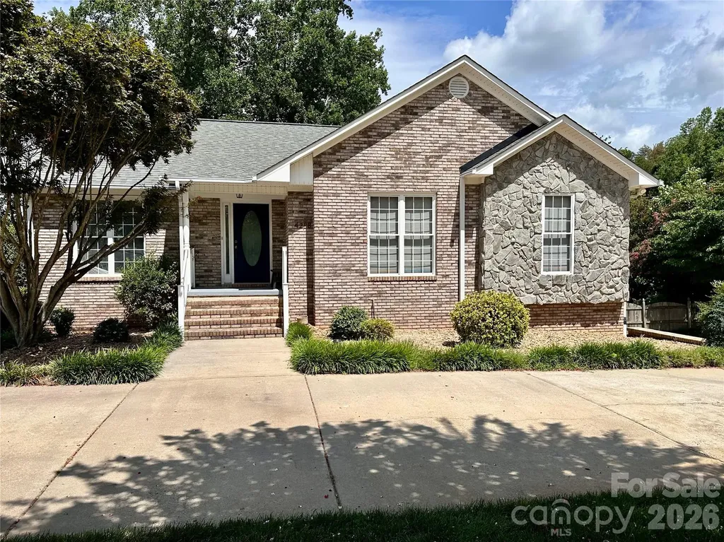 4288 Harbor Lane Sherrills Ford NC 28673