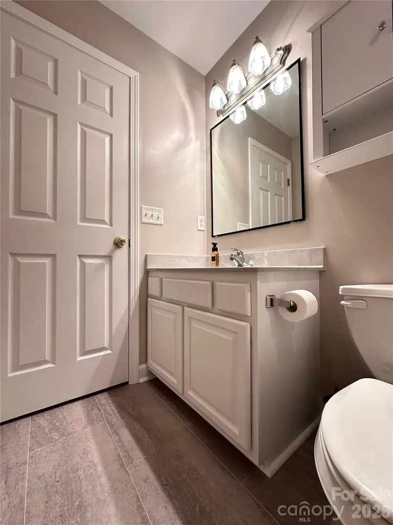 4288 Harbor Lane Sherrills Ford NC 28673