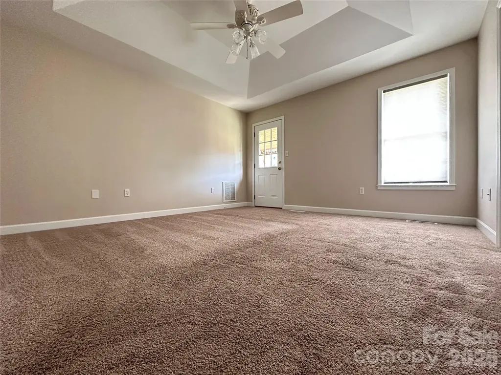 4288 Harbor Lane Sherrills Ford NC 28673
