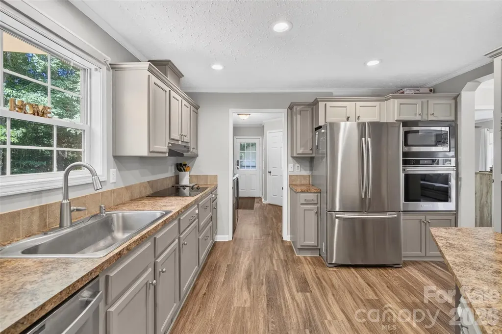 147 Ty Lin Way Troutman NC 28166
