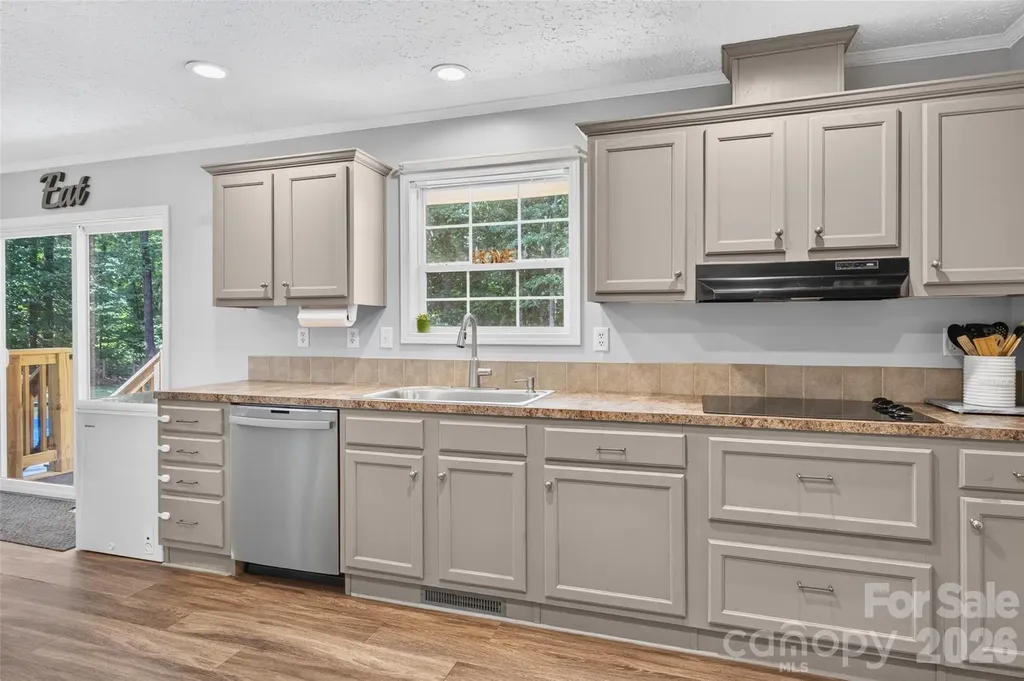 147 Ty Lin Way Troutman NC 28166