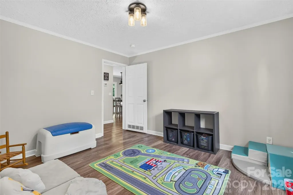 147 Ty Lin Way Troutman NC 28166