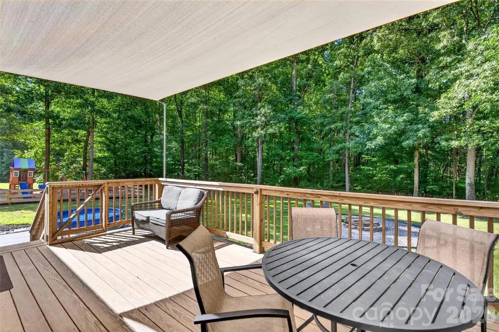 147 Ty Lin Way Troutman NC 28166