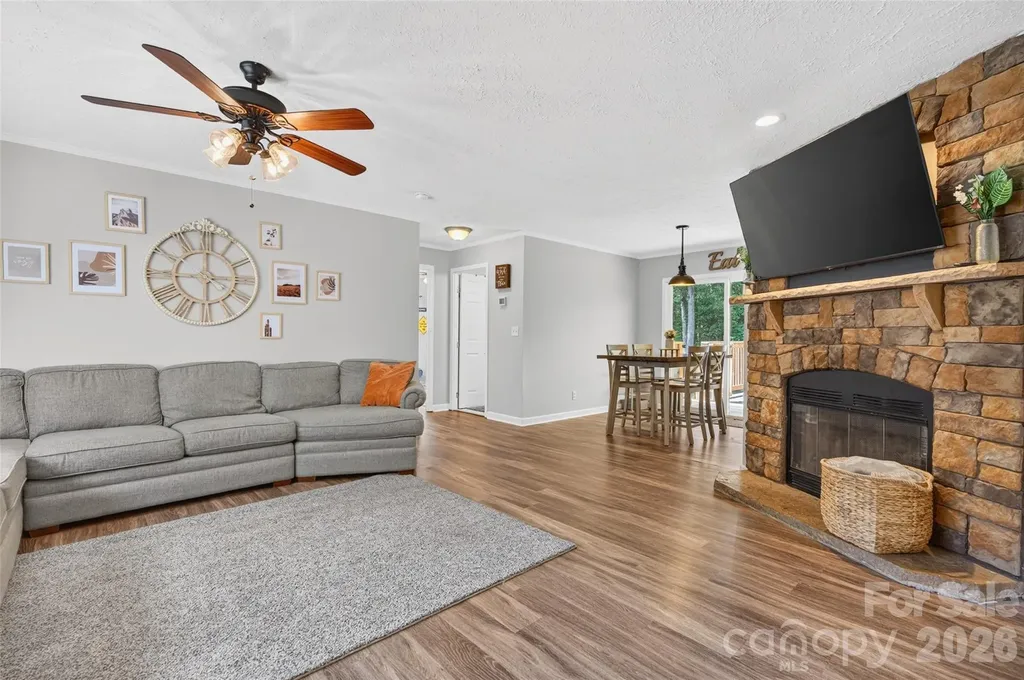 147 Ty Lin Way Troutman NC 28166