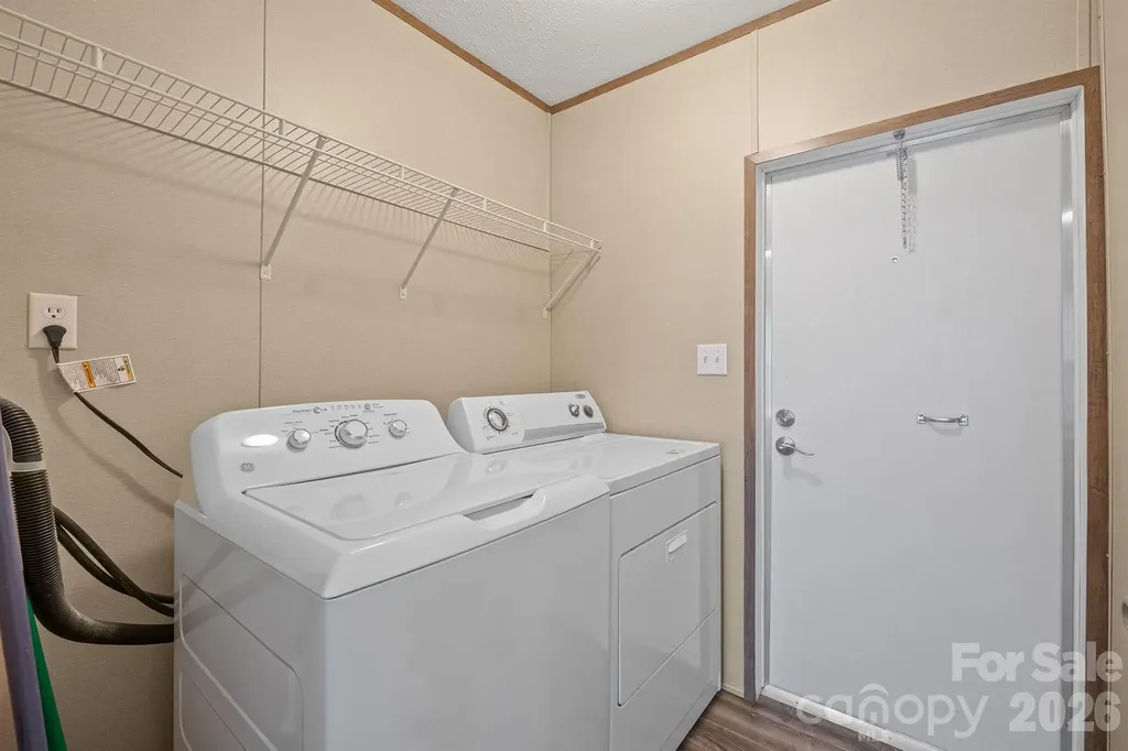 4059 Beach Road Hudson NC 28638
