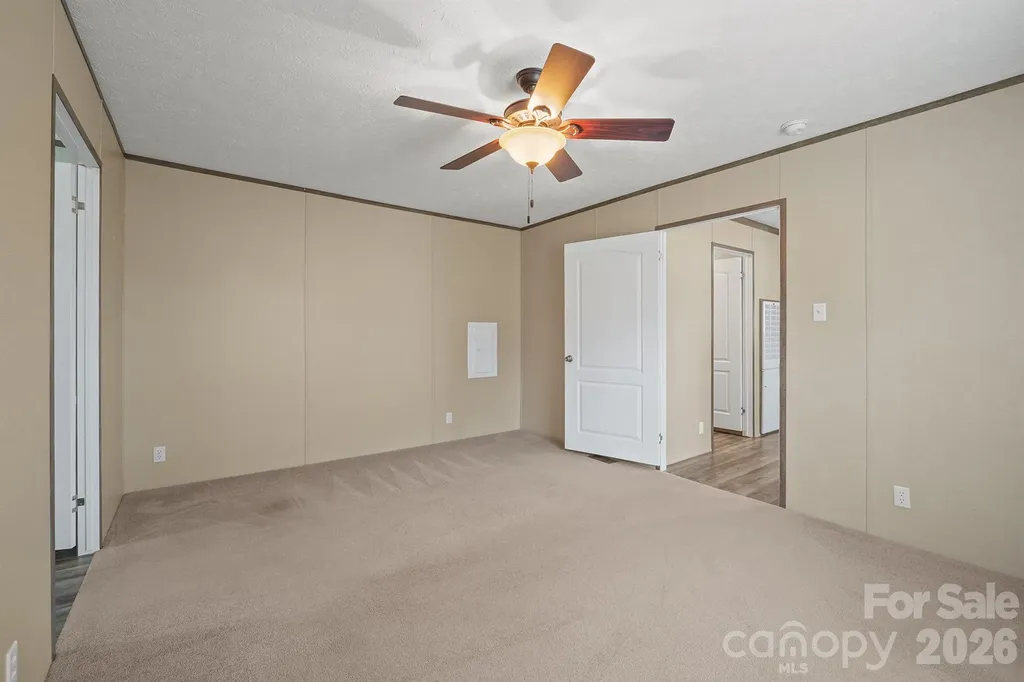 4059 Beach Road Hudson NC 28638