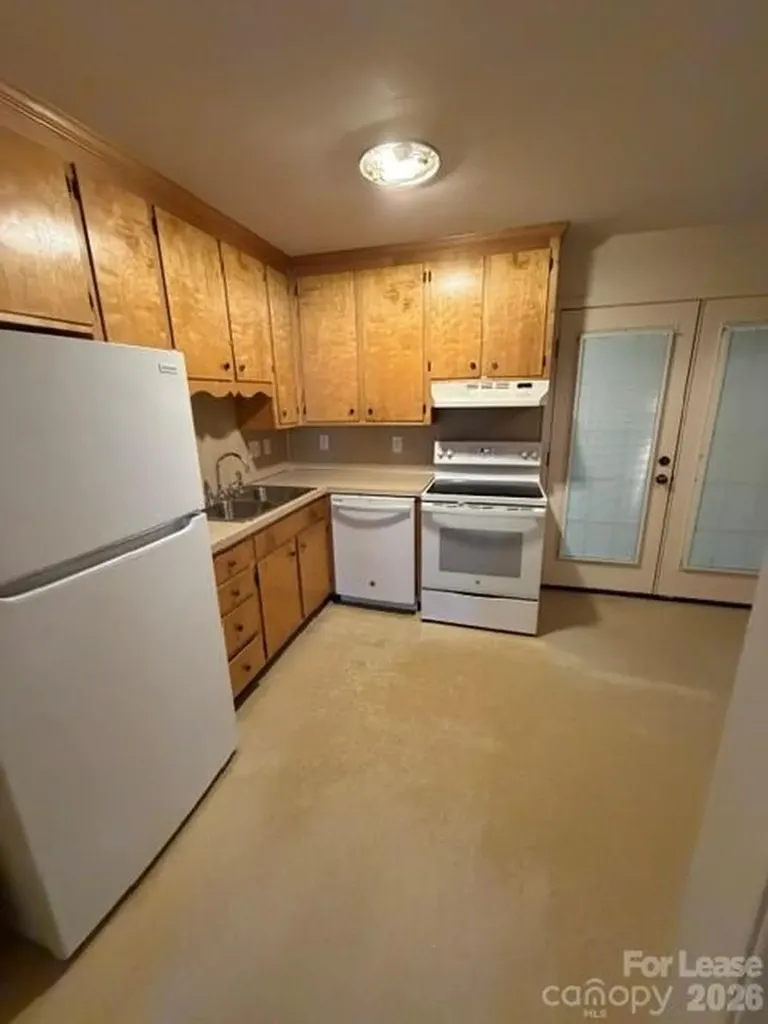 100 W 17th Street Newton NC 28658
