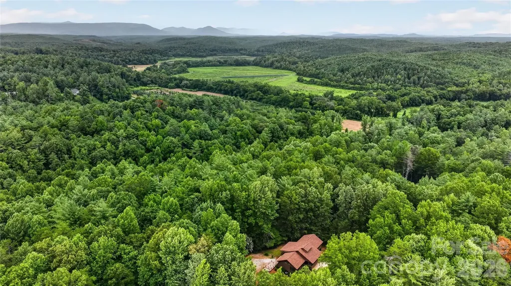 1044 Belvidere Lane Morganton NC 28655