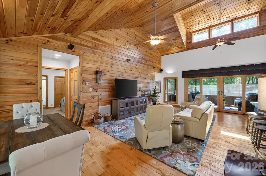 1044 Belvidere Lane Morganton NC 28655
