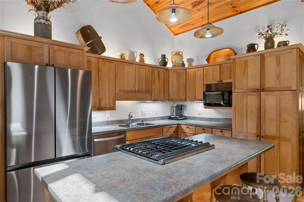 1044 Belvidere Lane Morganton NC 28655
