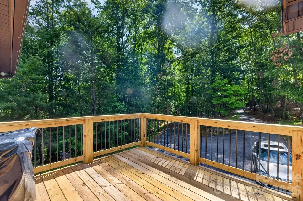 1044 Belvidere Lane Morganton NC 28655