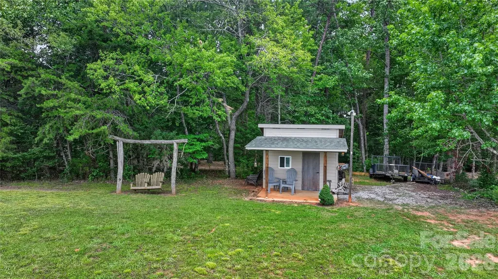 1044 Belvidere Lane Morganton NC 28655
