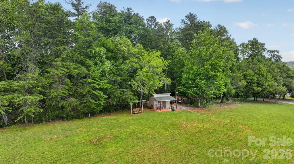 1044 Belvidere Lane Morganton NC 28655