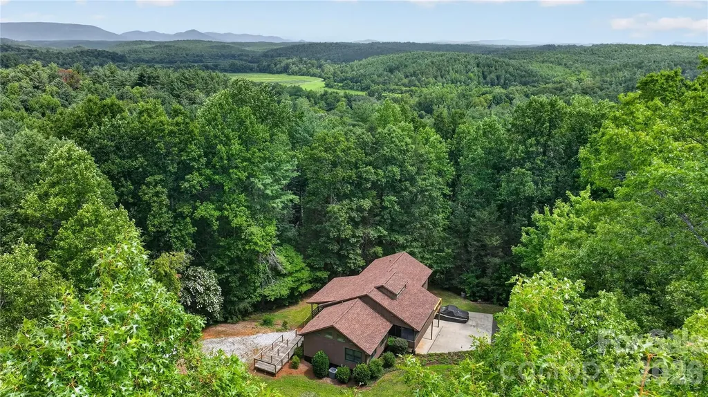1044 Belvidere Lane Morganton NC 28655