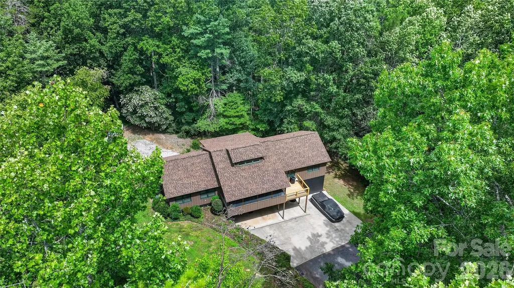 1044 Belvidere Lane Morganton NC 28655